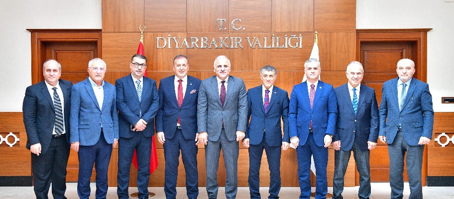 Trabzon Dünya Ticaret Merkezi yönetiminden Vali Zorluoğlu'na ziyaret